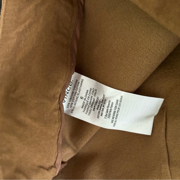 Vince. Kick Flare Crop Pants - Picture 9 of 10